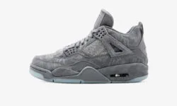 smart sneakers 1 Air Jordan 4 Retro Kaws