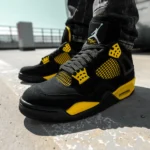 Air Jordan 4 Retro Thunder - imagine 6